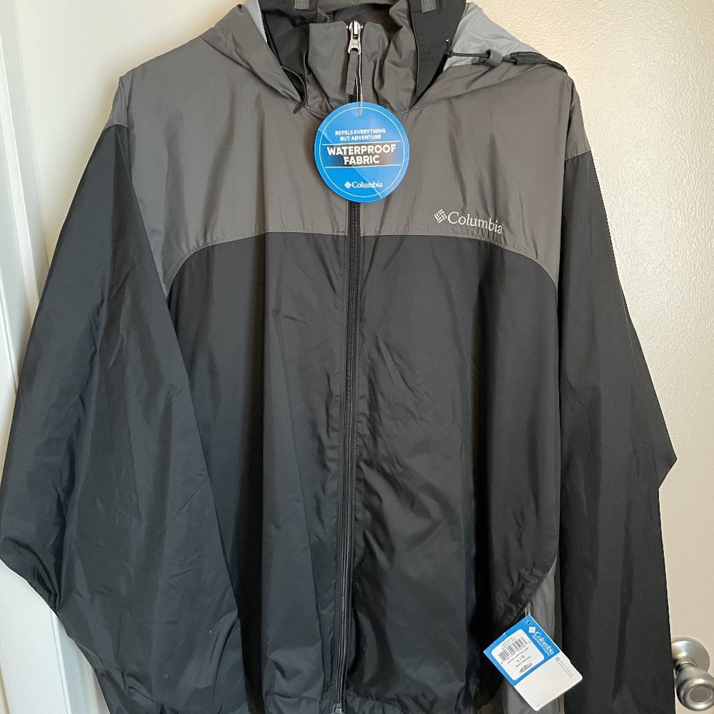 (NWT) Black + Gray Columbia Rain Coat
